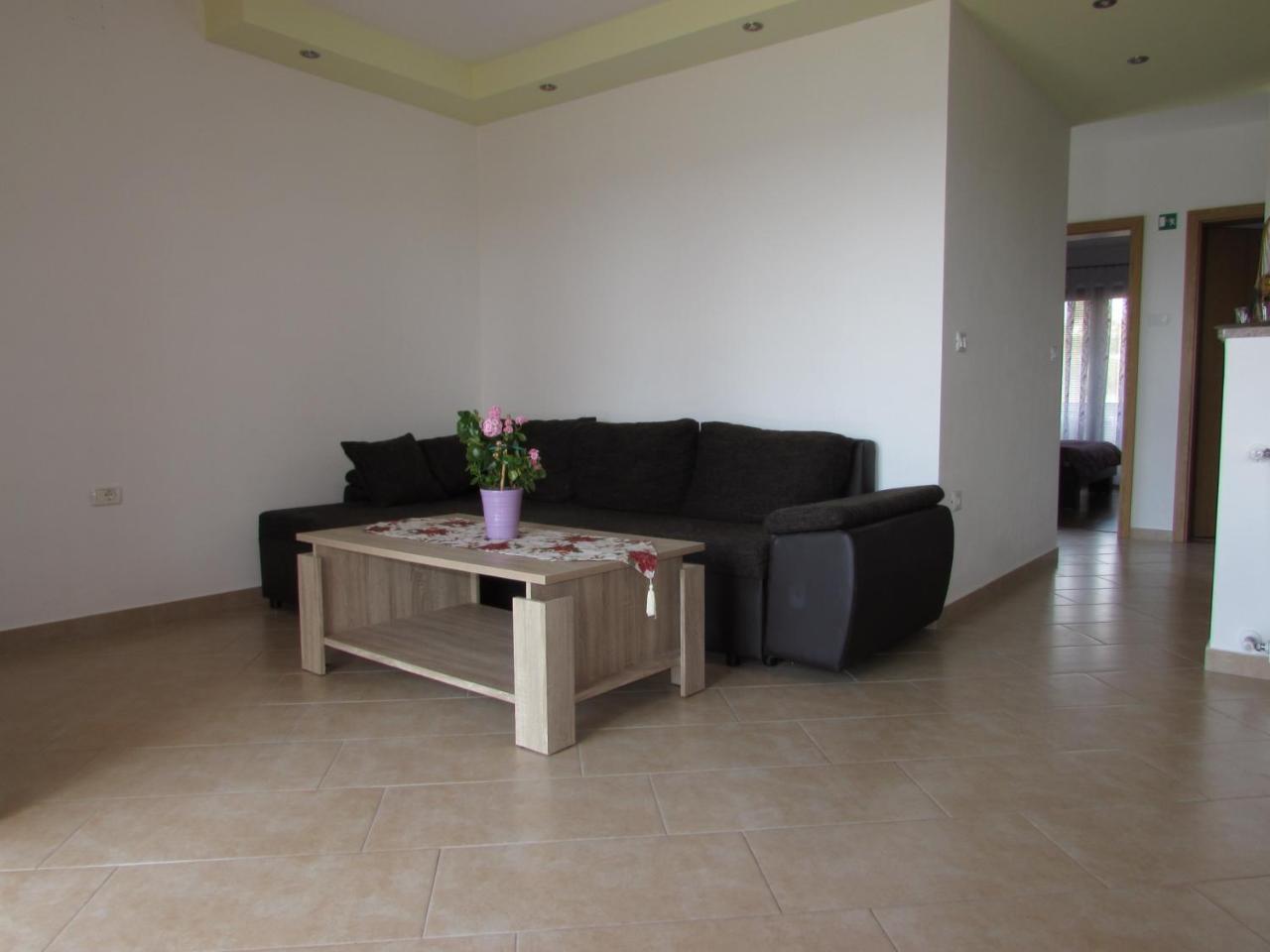 Goga Apartment *