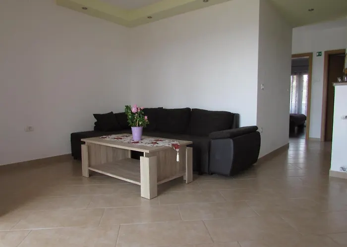 Apartments Goga